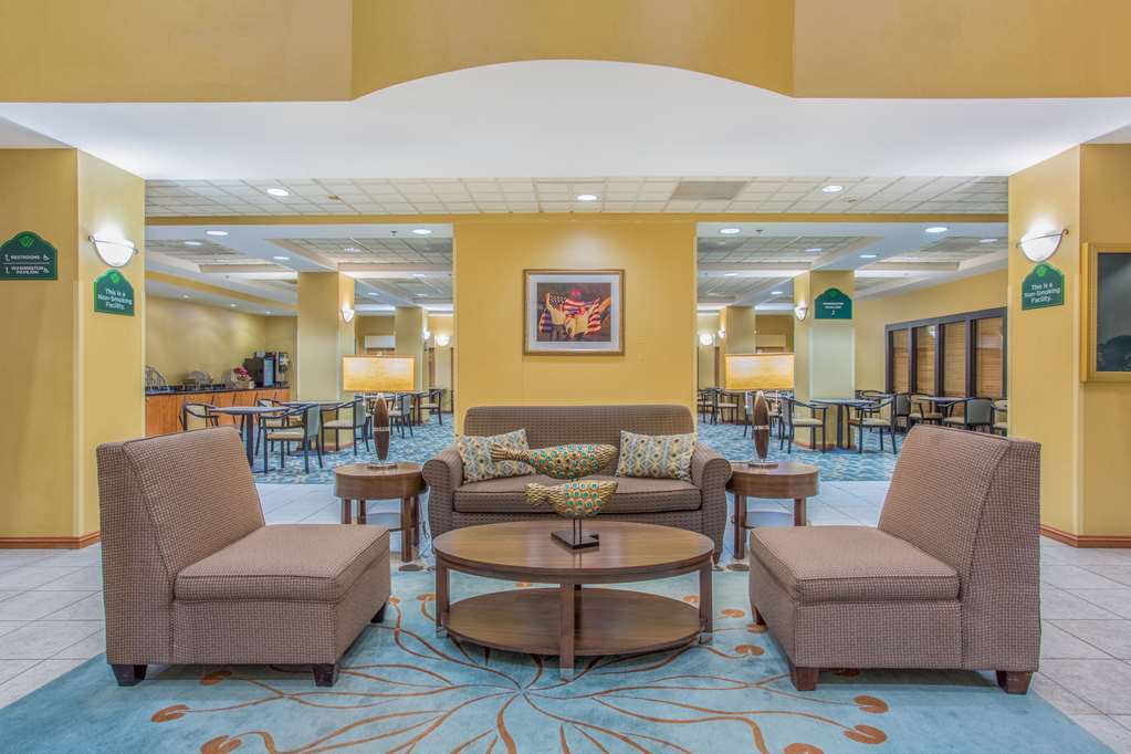 Holiday Inn Fredericksburg - Conference Center By Ihg Интерьер фото